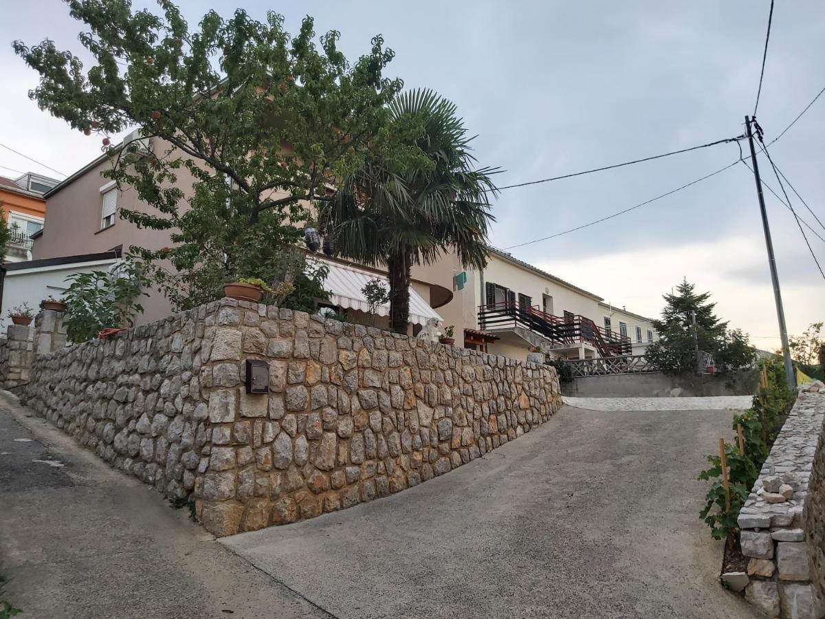 Apartmani Afrodita Crikvenica Ngoại thất bức ảnh