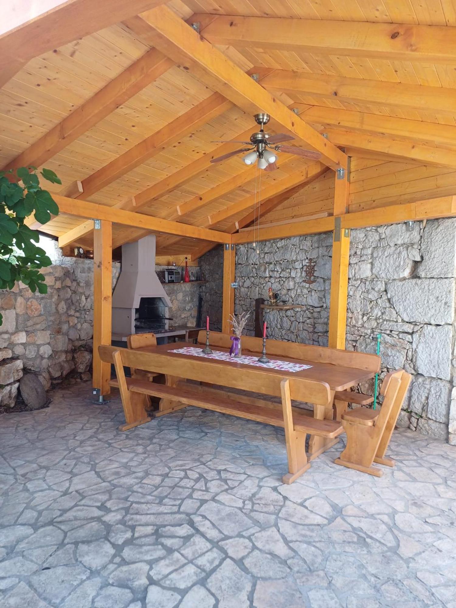Apartmani Afrodita Crikvenica Ngoại thất bức ảnh